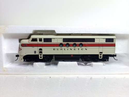 HO/OO SCALE BACHMANN EMD FT A UNIT