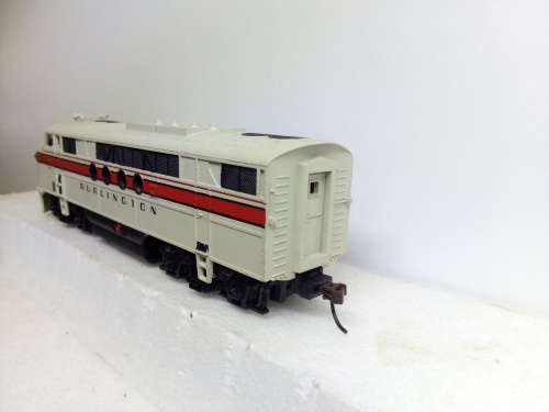 HO/OO SCALE BACHMANN EMD FT A UNIT