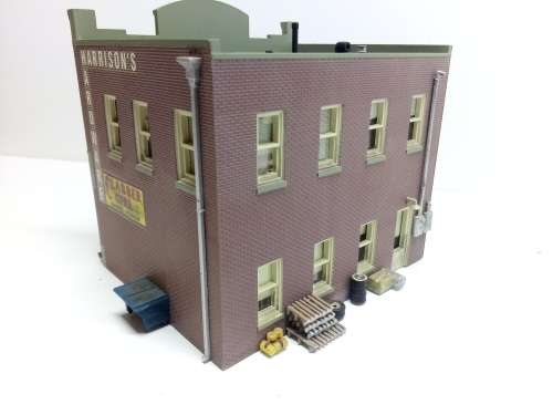 HO SCALE WALTHERS HARDWARE STORE
