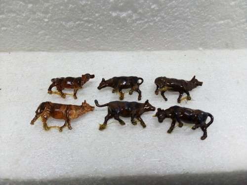 HO/OO SCALE BROWN COWS