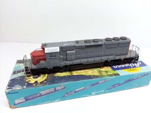 HO/OO SCALE ATHEARN DIESEL