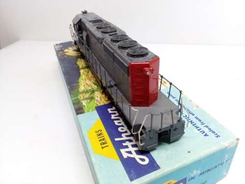 HO/OO SCALE ATHEARN DIESEL