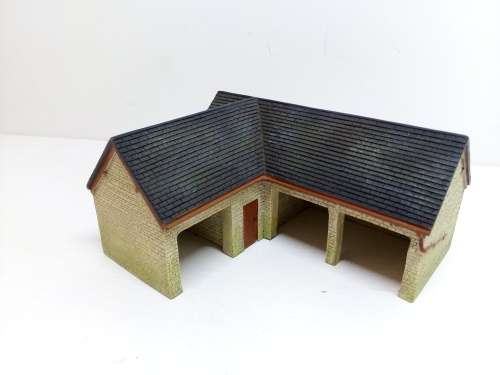 HO/OO HORNBY CORNER  FARM STALL