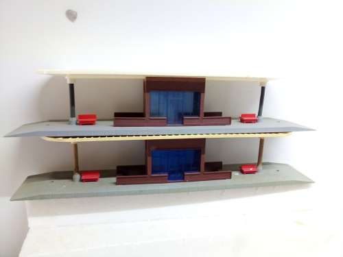 HO/OO SCALE LIMA STATION PLATFORMS X 2