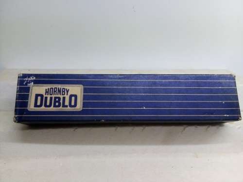 HO/OO SCALE HORNBY DUBLO COACH