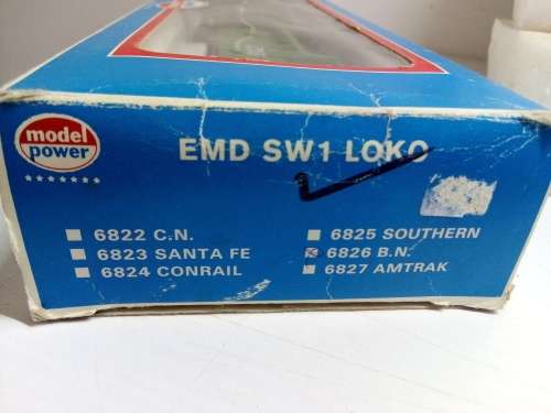 HO/OO SCALE MODEL POWER EMD SW1 SHUNTER LOCOMOTIVE