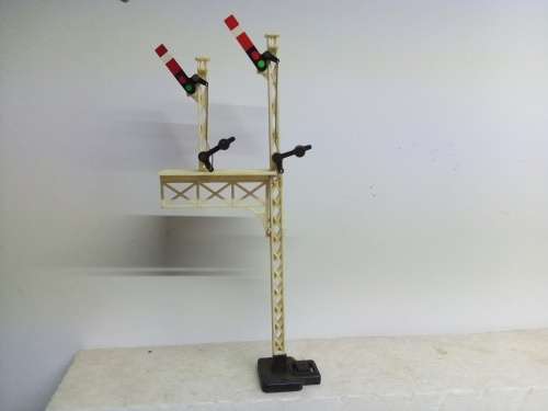 HO/OO SCALE HORNBY 2 SIGNAL