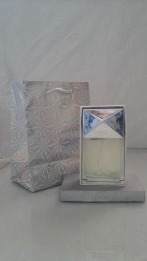 MEN Perfume oil 40ml in custom with giftbox and giftbag: Free and Fast Shipping