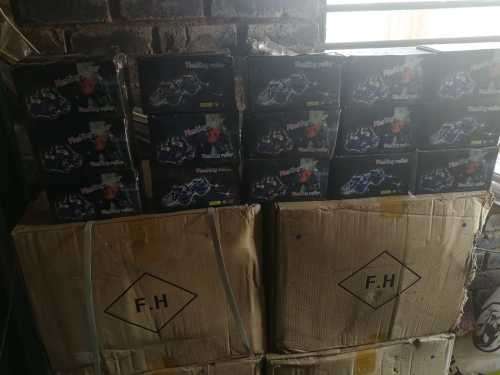 Massive Lot: 295 Flashing Heely Skates