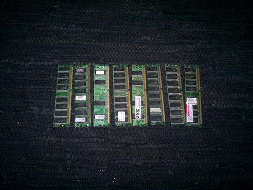 LOT of 8 DDR RAM Memory