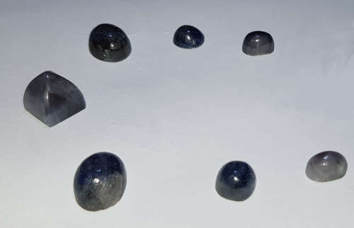 7 pieces dark navy blue sapphires