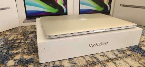 Apple macbook pro 15 inches Retina 2014 Model Quad Core i7 16GB RAM 256GB SSD with accessories, Box