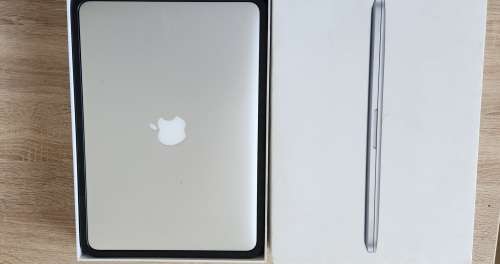 Apple MacBook Pro 13 inch Retina 2015 Model Core i5 8GB RAM 256GB SSD