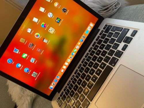 Apple MacBook Pro 13 inch Retina 2015 Model Core i5 8GB RAM 128GB SSD