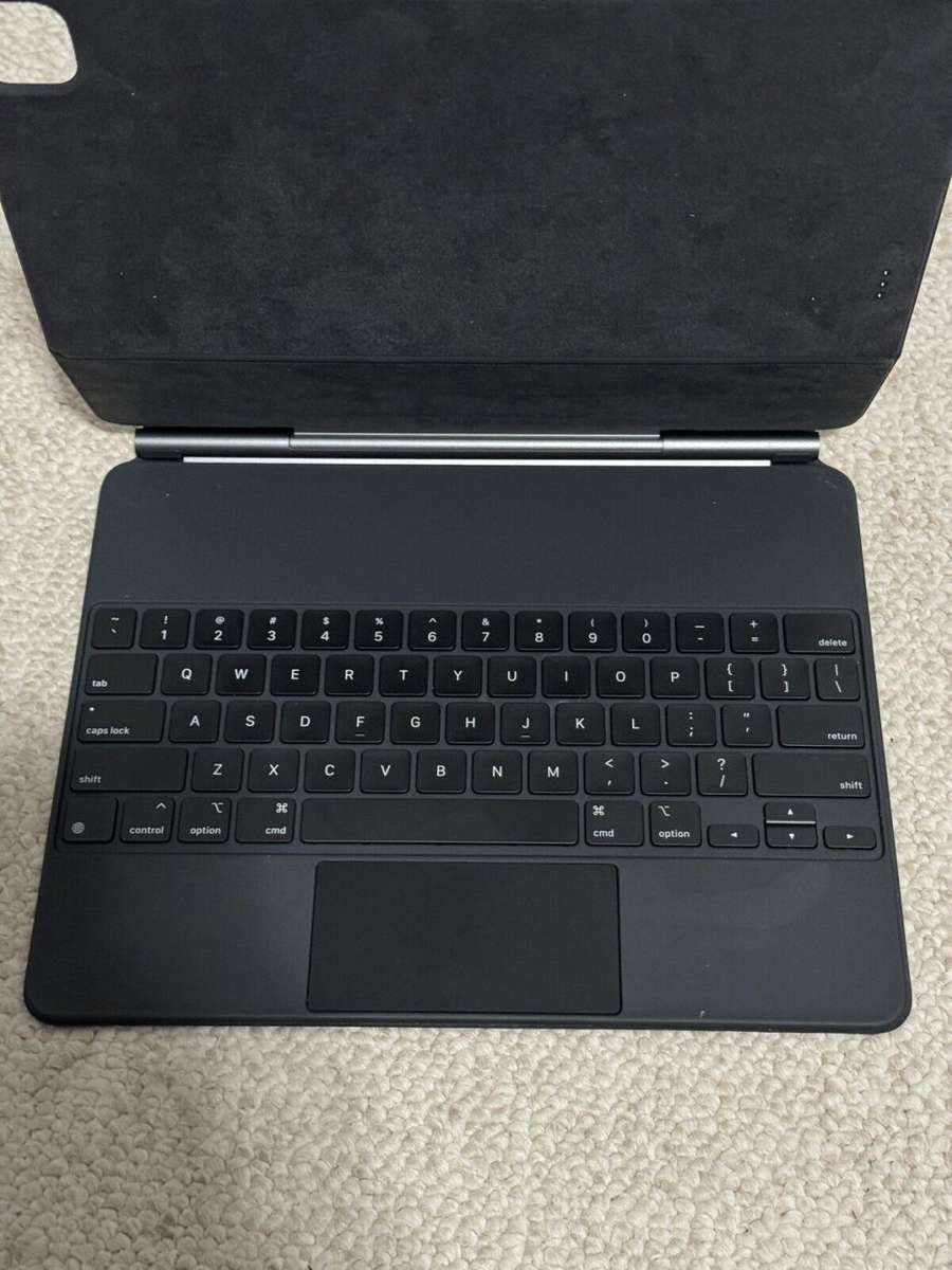 Apple iPad Pro 11-inch (3rd Gen)/iPad Air (5th Gen) Magic Keyboard (International English) - Black