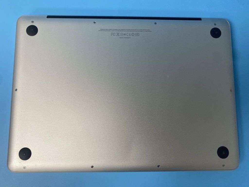 2012 Apple MacBook Pro `Core i5` 2.5 13` 8GB RAM 128GB SSD - Working Great