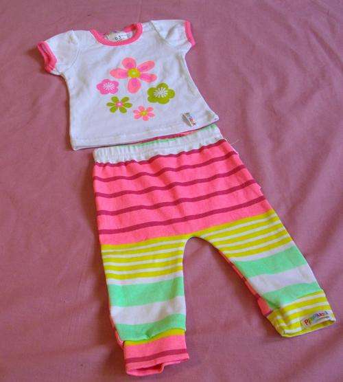 Baby Girl Top and Pants set - 0 - 3  Months - baby clothes