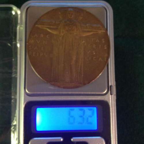 For Service in National Emergency May 1926 - Bronze Medal, in original case. Rare Medal