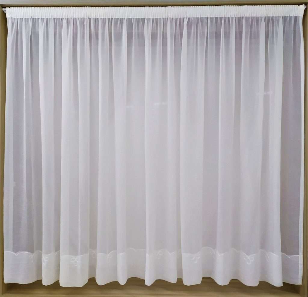 3m Classic White  Voile Taped Curtains