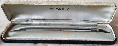 Vintage Parker 45 `Flighter` fountain pen- Boxed