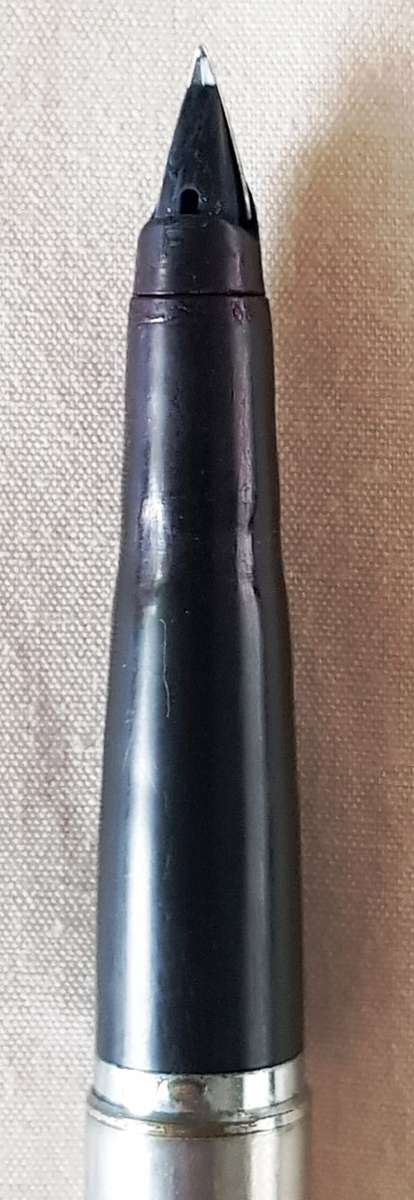 Vintage Parker 45 `Flighter` fountain pen- Boxed