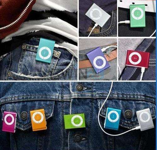 Clip on MP3 Player with space for up to 8GB SD Card in Blue