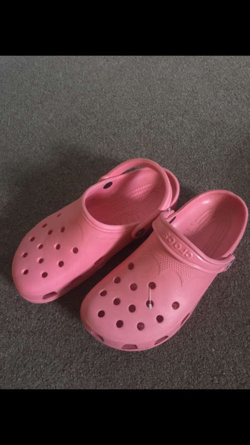 Crocs Pink - Size M8-9