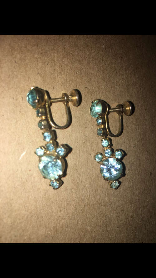 Beautiful vintage earrings - Blue
