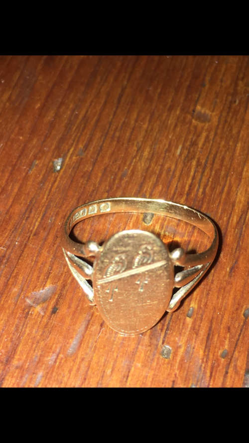 9ct Gold Ring - Seelring