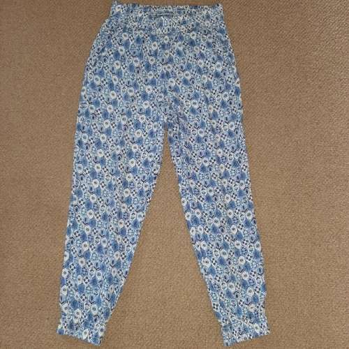 H&M pants - 9-10 years