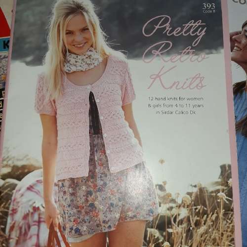 Knitting Patterns & Magazines