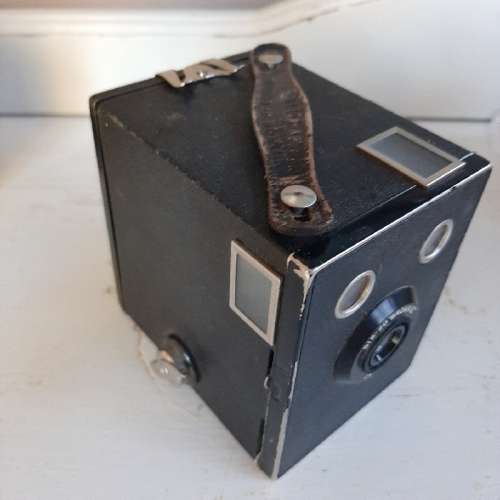 Six-20 Brownie Junior Camera