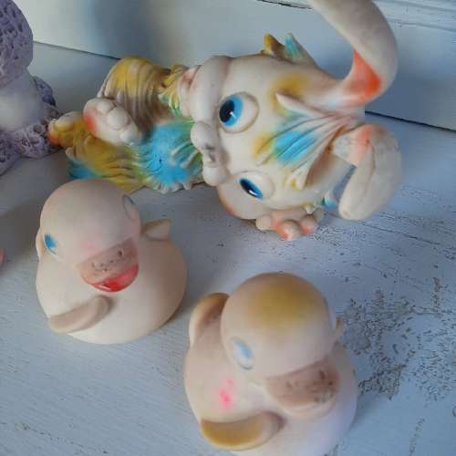 6 x Vintage Squeaky Toys