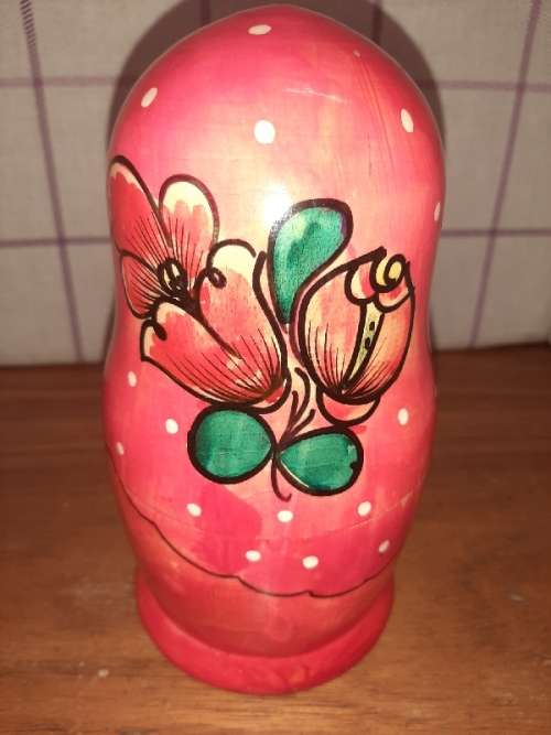 Russian Dolls / Nesting dolls - set of 7