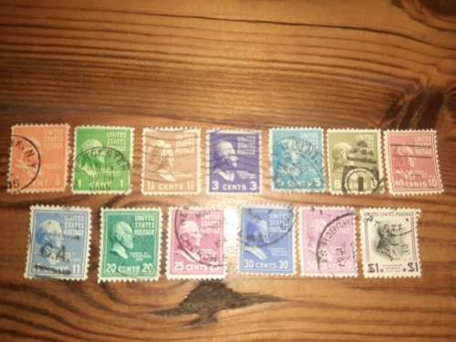 13 x USA Stamps