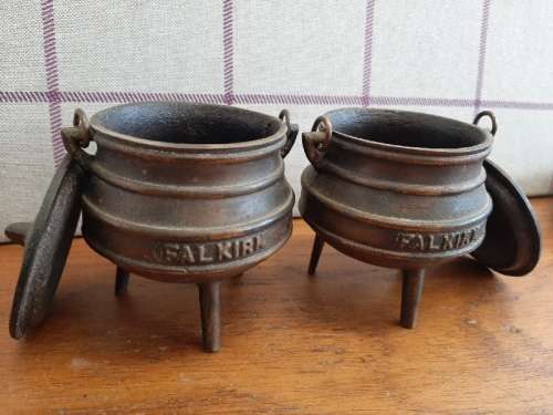 2 x Miniature Falkirk Pots - Ornamental Pieces