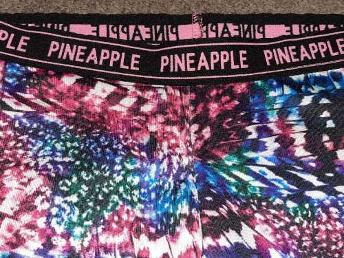 Pineapple brand Girls Legging / Active wear - Size 11-12 Years