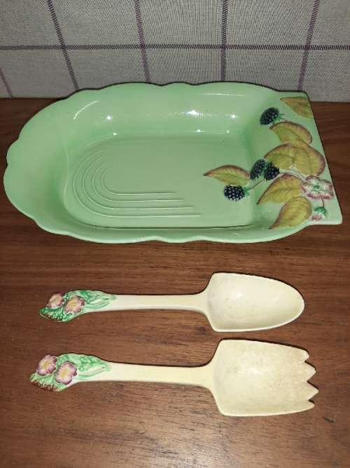 Carlton Ware 3 Piece Dish & Utensils