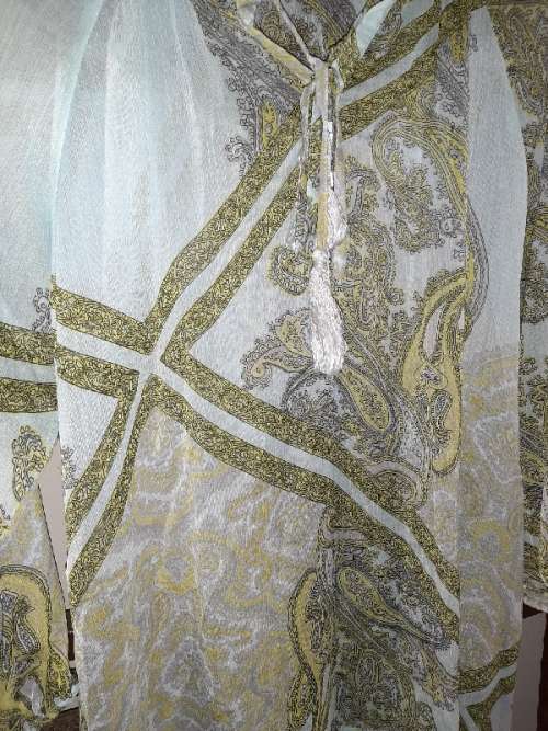 Beautiful Truworths top - Size 40