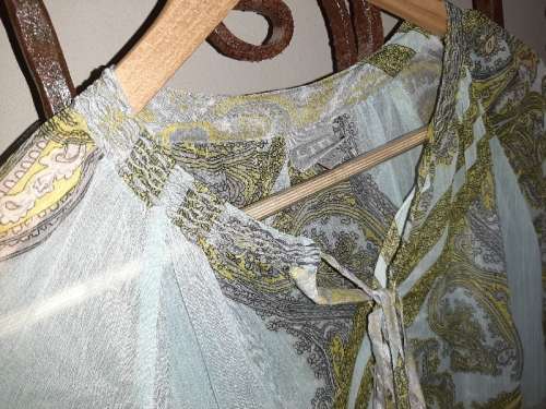 Beautiful Truworths top - Size 40