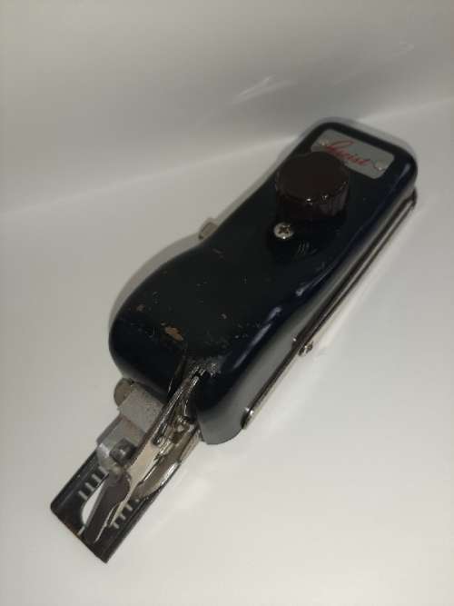 Vintage Greist Button Hole Maker