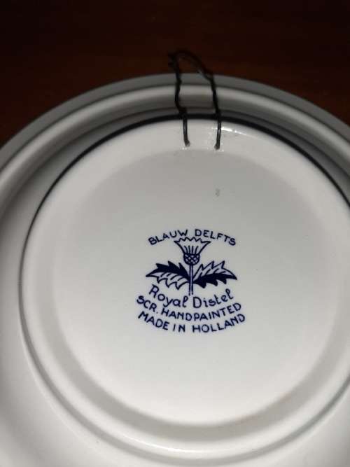 Blauw Delfts Royal Distel Handpainted Small Plate - Holland - Diameter - 13.5cm