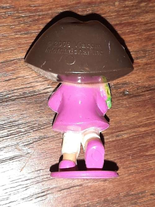 Small Dora the Explorer Figure - 3.5cm