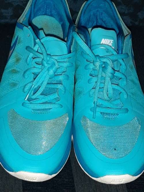 Nike Dual Fusion - Size 6