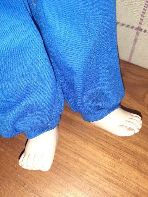 Joey - A Cindy Marschner Reprodution Porcelain Doll 1991 - See pictures and Description