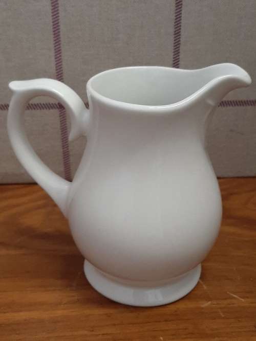 Churchill England Milk Jug