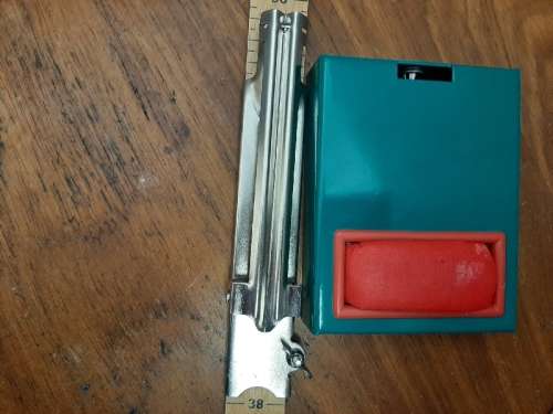 Vintage Skirt Maker - Adjustable Hem Maker - US patent - Great Condition