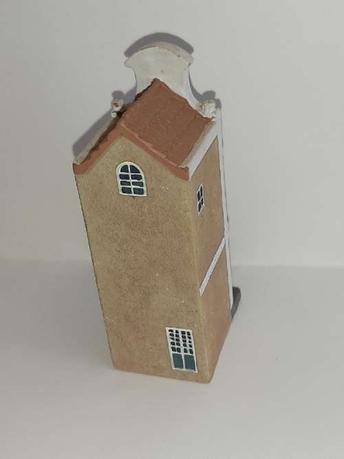 Beautiful Ornamental Building - Winkel van Sinkel