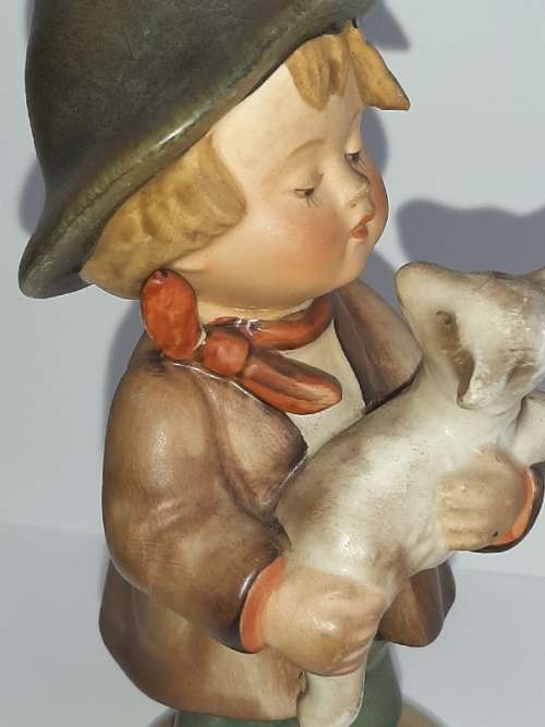 Beautiful Vintage Figurine of Boy with lamb - Germany