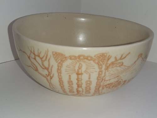 1938 Voortrekker Monument Bowl - Diameter - 15.5cm